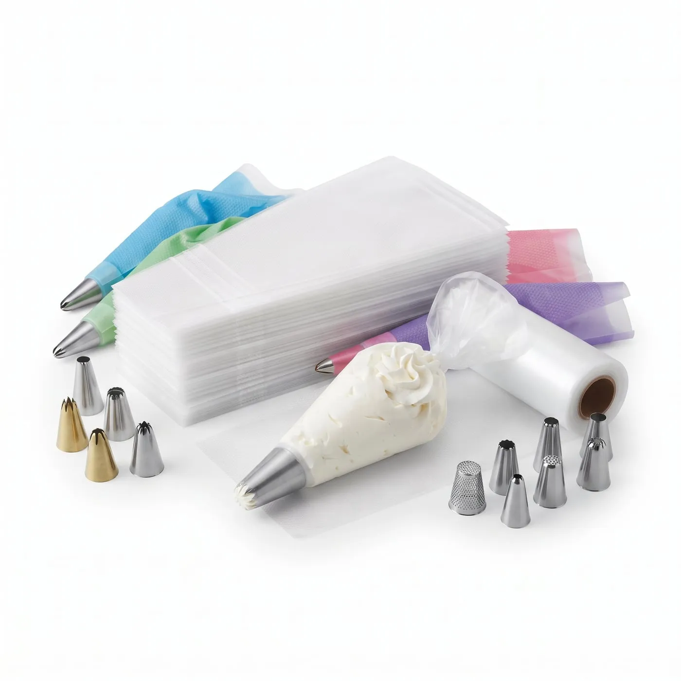 Disposable piping bags with roll, coloured bags and nozzles